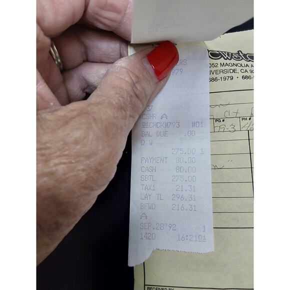 David Winter Cottage Mad Baron Fourthrite's Folly 1992 Mint Box 275.00 Retail - Picture 3 of 3